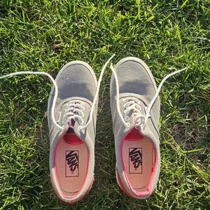 Vans Canvas Sneaker